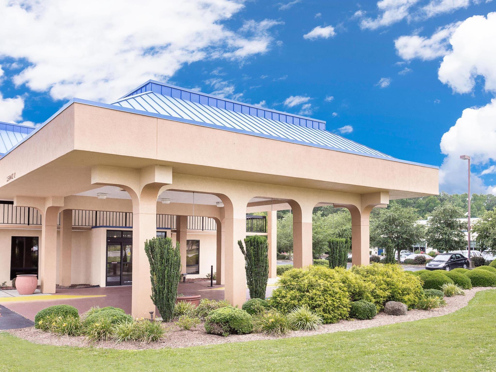 Baymont By Wyndham Greenville Ngoại thất bức ảnh
